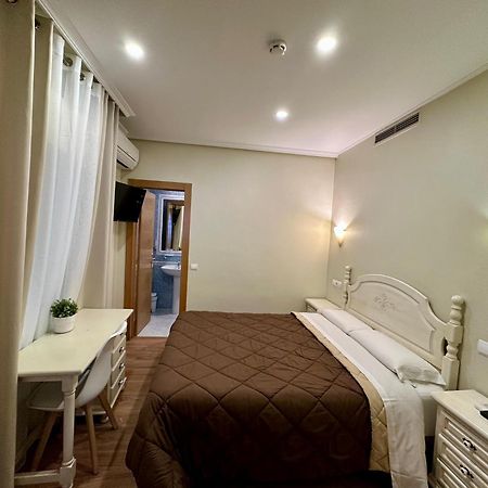 Hostal Толедо Екстериор снимка