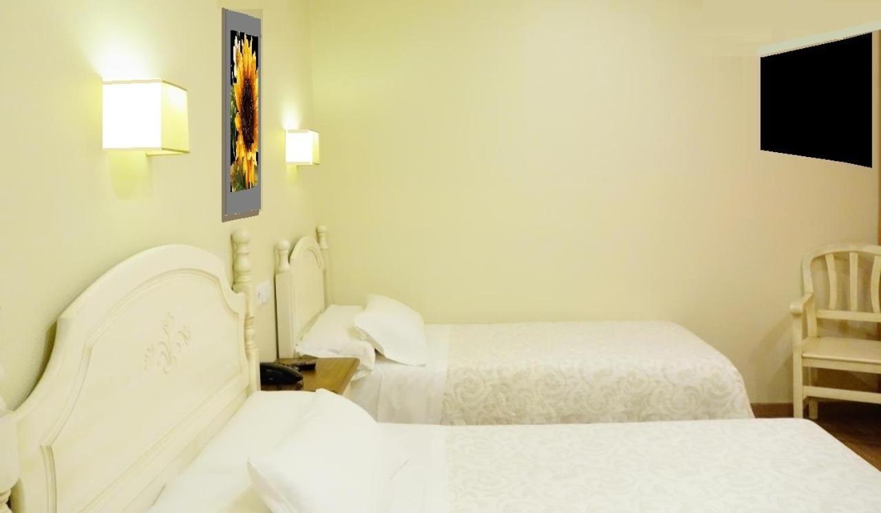 Hostal Толедо Екстериор снимка
