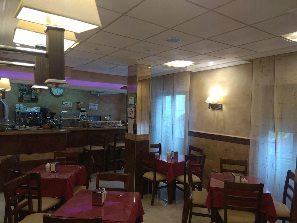 Hostal Толедо Екстериор снимка