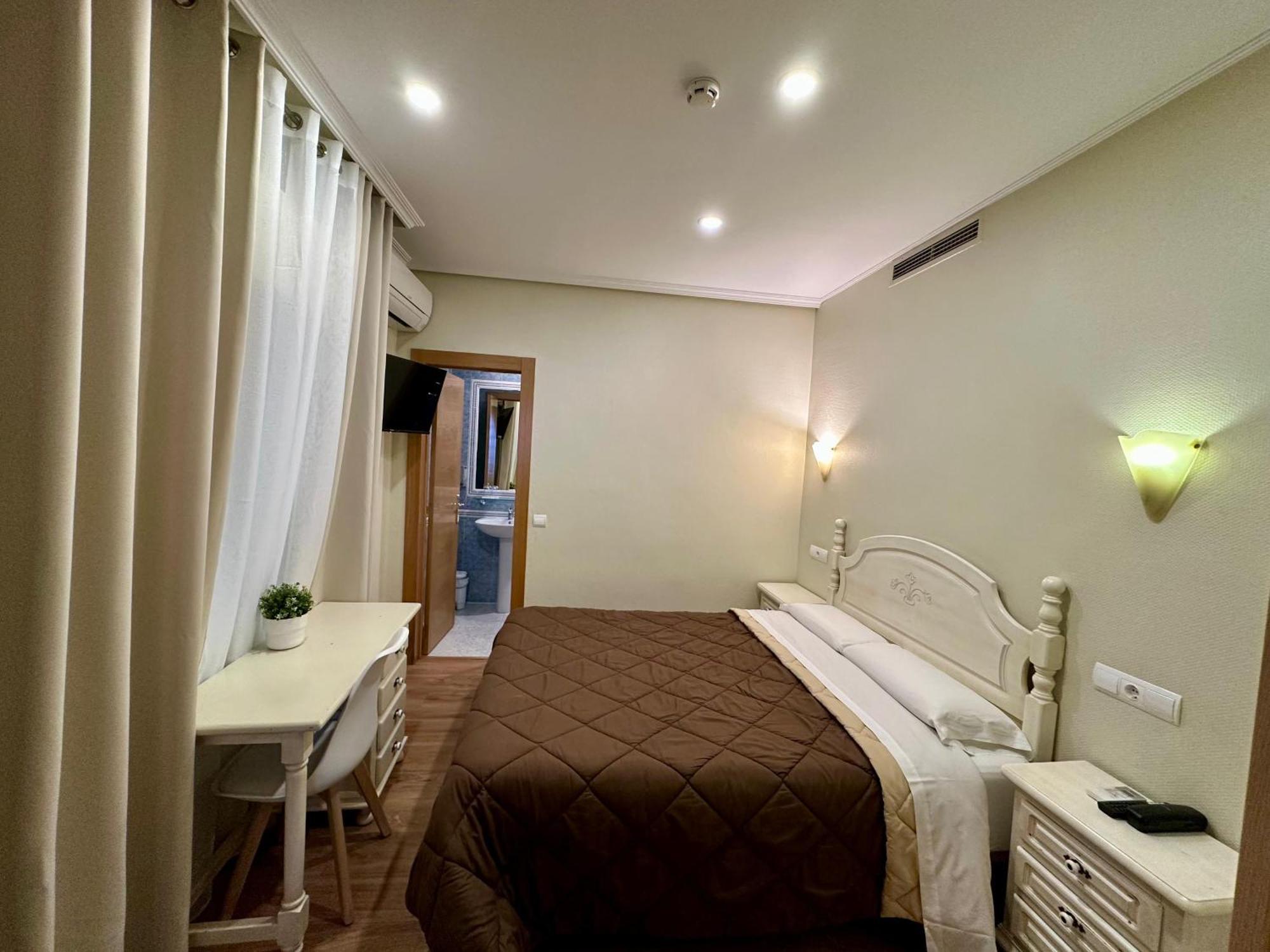 Hostal Толедо Екстериор снимка